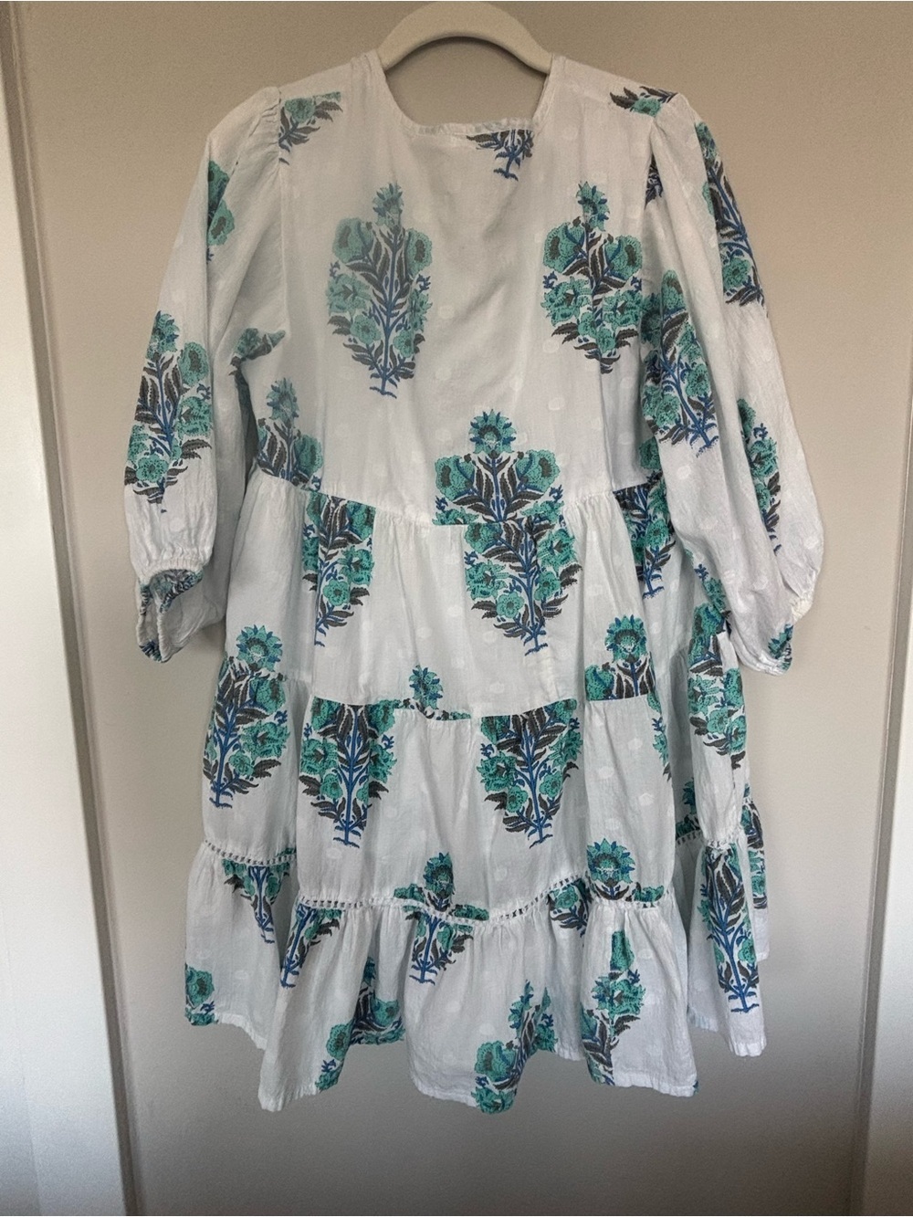 Debbie Katz Boho Floral Tiered Tunic Dress in Teal and White - Picture 2 of 3